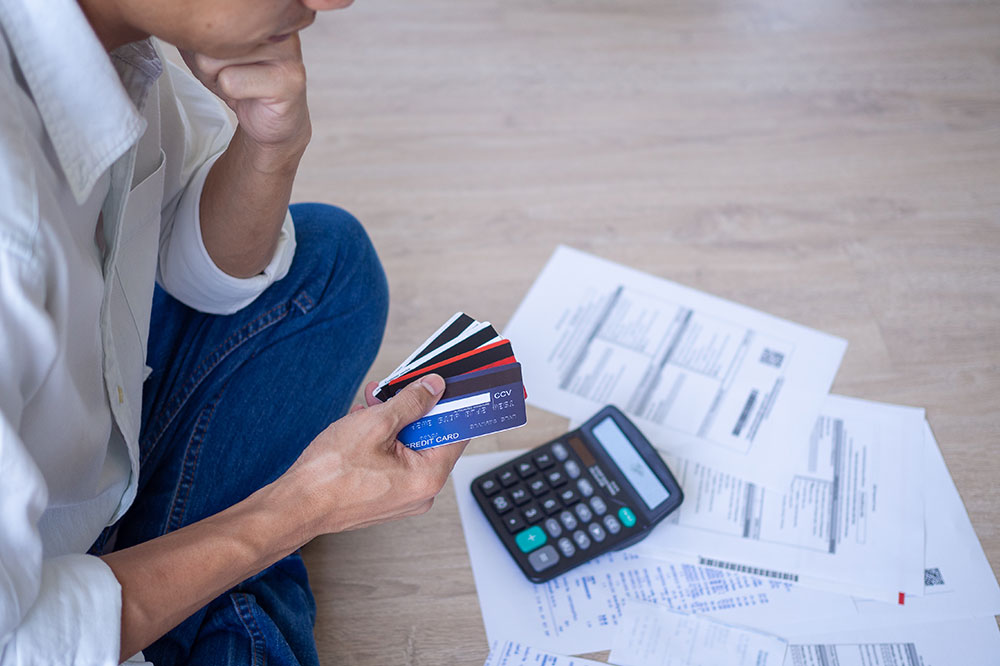 5 Tips to Get Out of Credit Card Debt